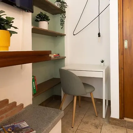 Apartamento Porta Susa-centro Con Netflix, Wi-fi E A/c